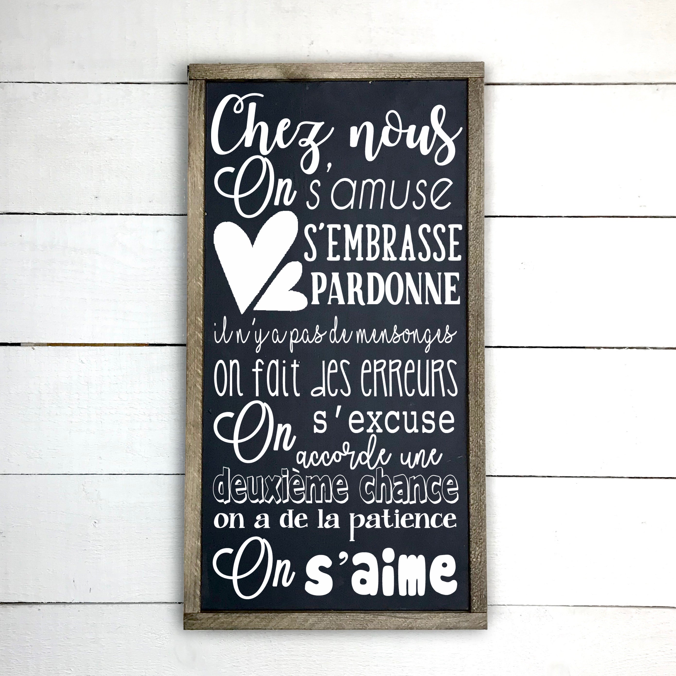 Enseigne bois | Chez nous on s'amuse. | Old Shack Enseigne bois | Chez nous on s'amuse. | Old Shack