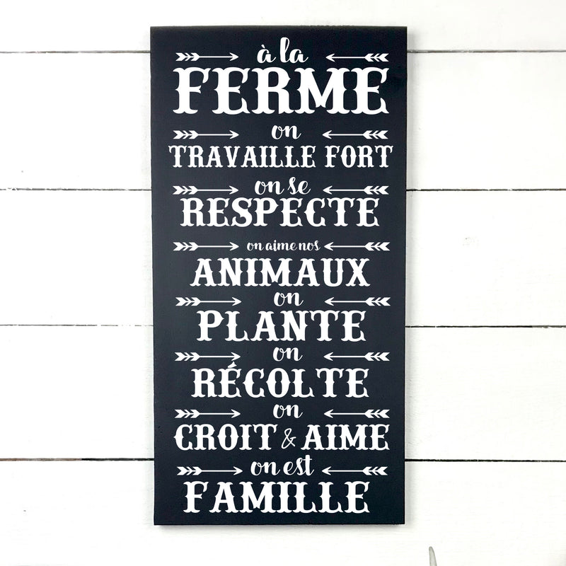 Bless our barn, hand made wood sign, fait main, enseigne bois en français, fait au Quebec, canada, signe pancarte cadre tableau, fait au Québec, canada, achat local, Estrie, Montréal, Old Shack 