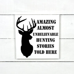 Amazing hunting stories, fait main, enseigne bois en français, fait au Quebec, canada, signe pancarte cadre tableau, achat local, Estrie, Montréal, Old Shack 
