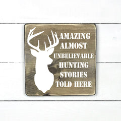 Amazing hunting stories, fait main, enseigne bois en français, fait au Quebec, canada, signe pancarte cadre tableau, achat local, Estrie, Montréal, Old Shack 
